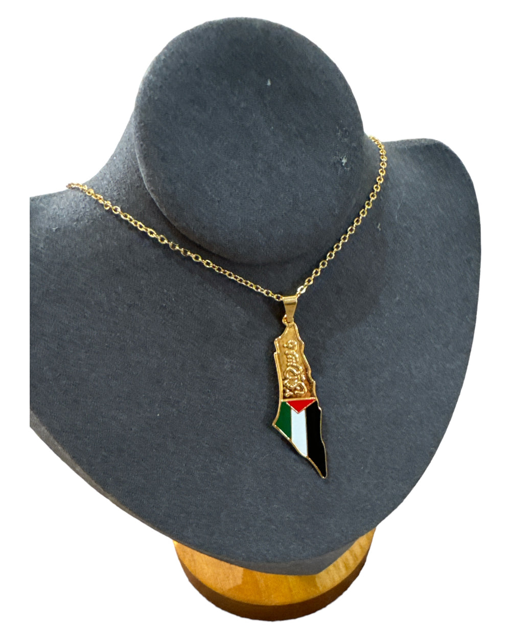 Heritage Gold Medallion Necklace: Arabic Calligraphy and Palestine Flag