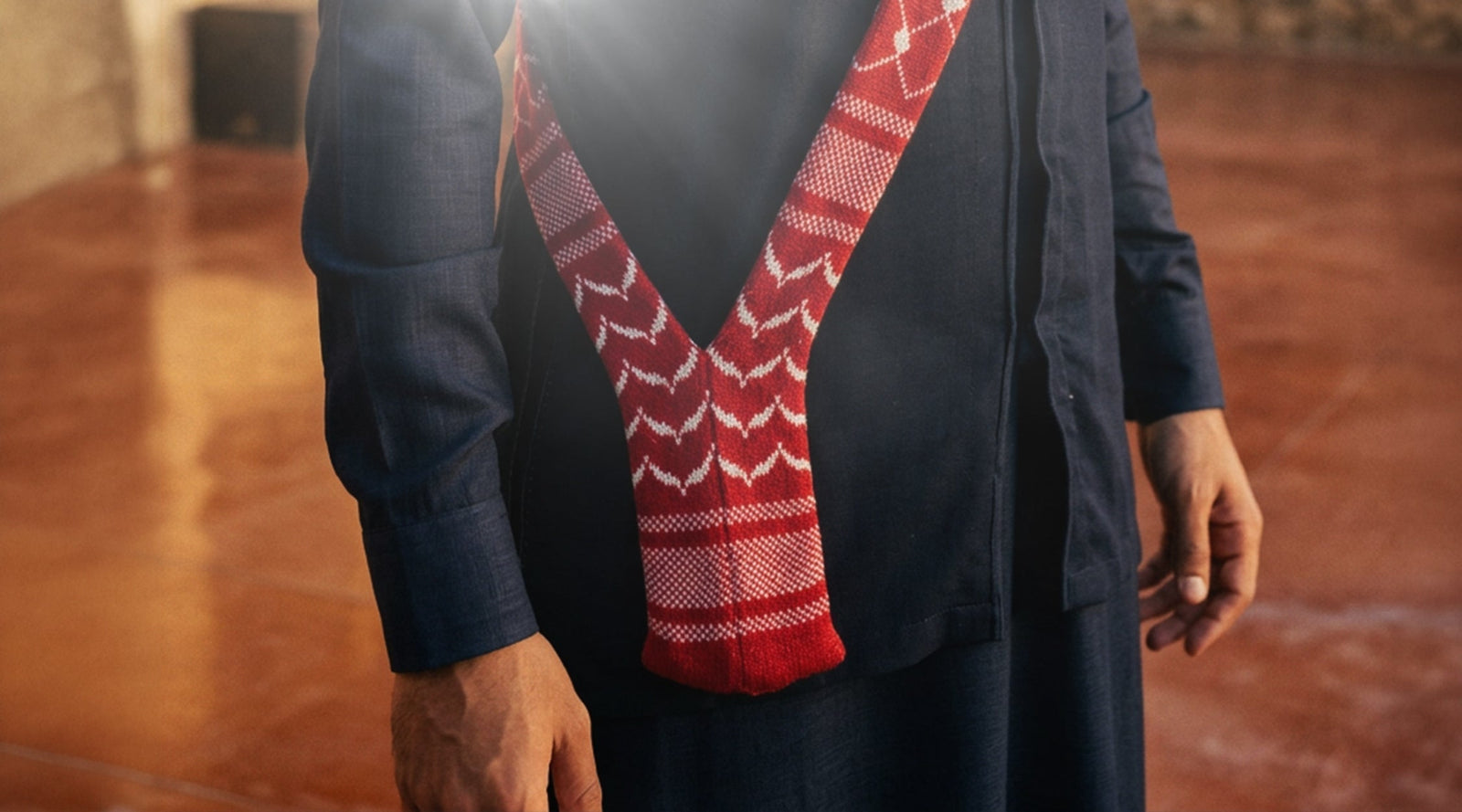 Carry Smart, Wear Proud – Zuhd Keffiyeh Smart Pocket