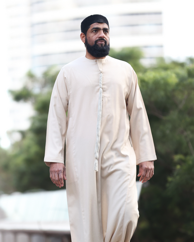 Refined Emirati Thobe – Size 60