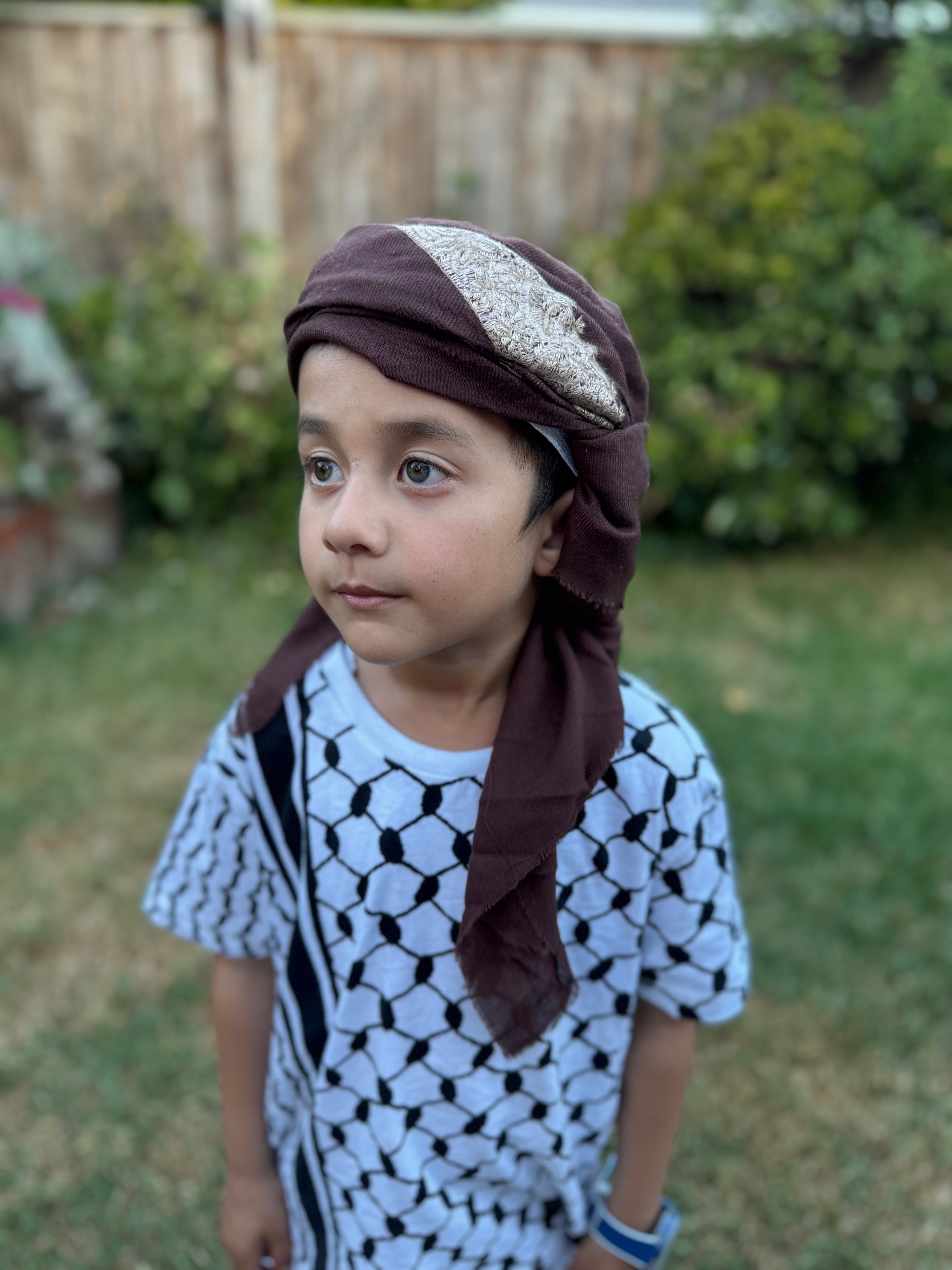 Frequently Bought Together Amama Hamdani