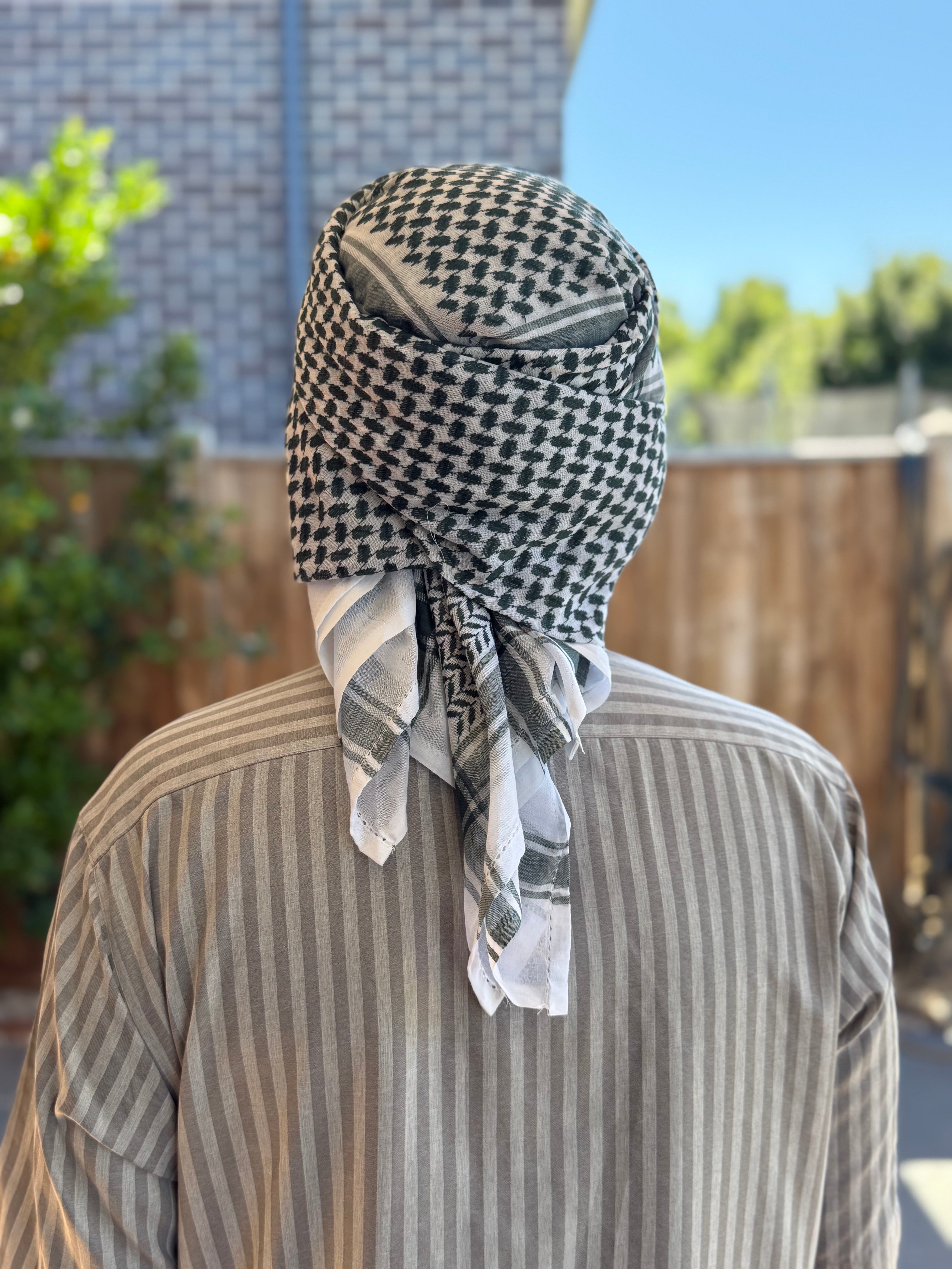 Frequently Bought Together Amama Hamdani