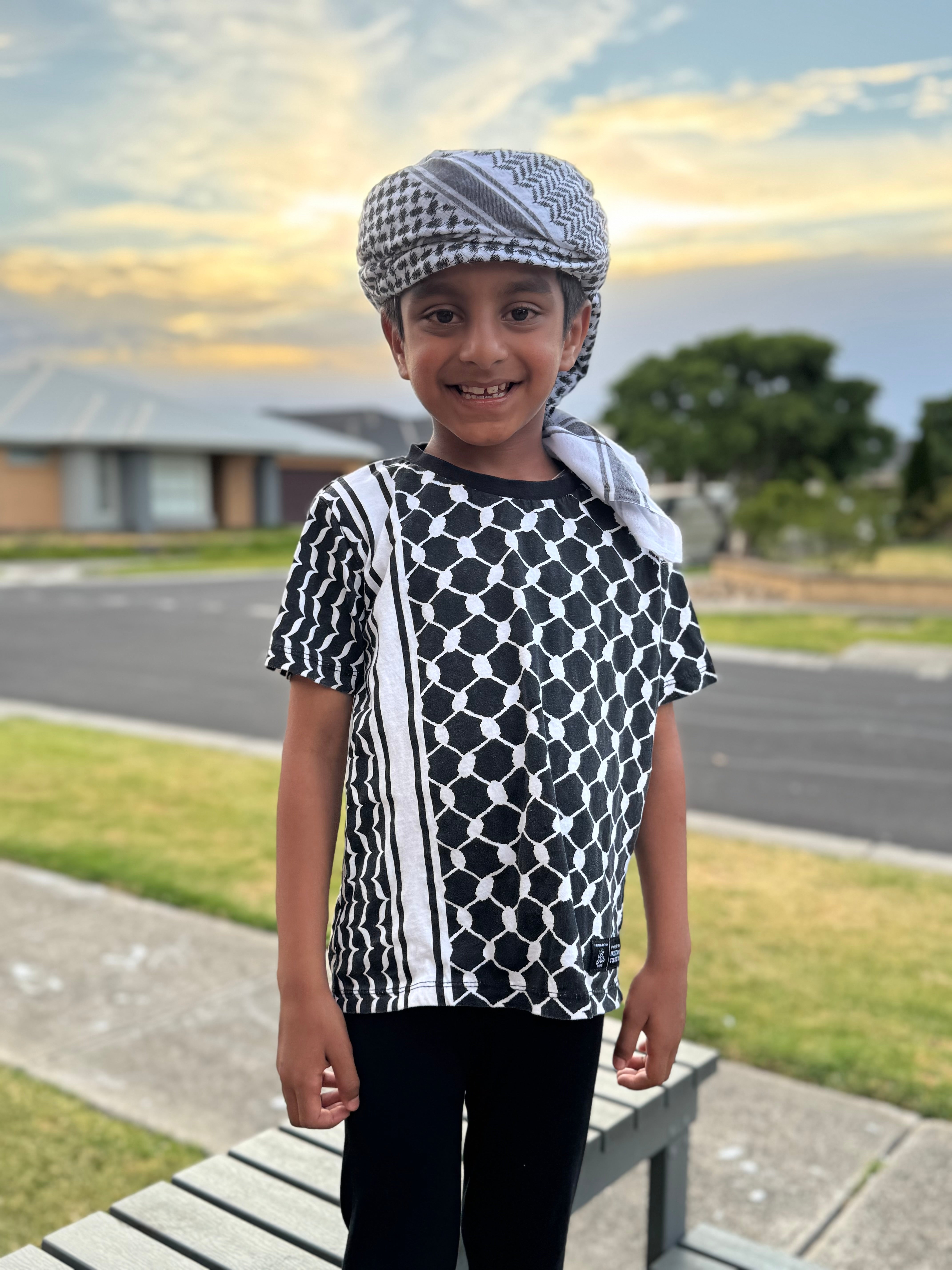 Frequently Bought Together Amama Hamdani