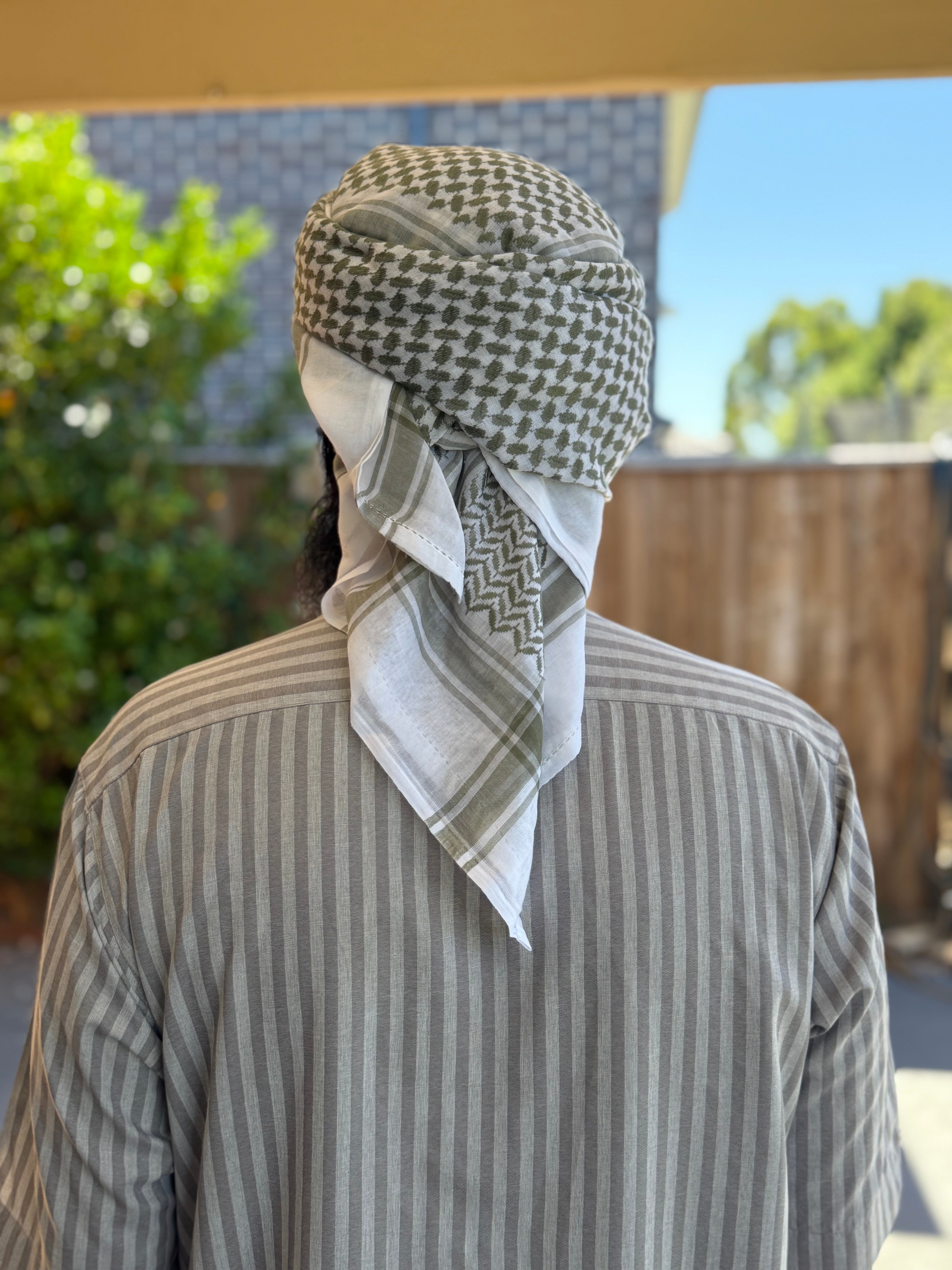 Frequently Bought Together Amama Hamdani