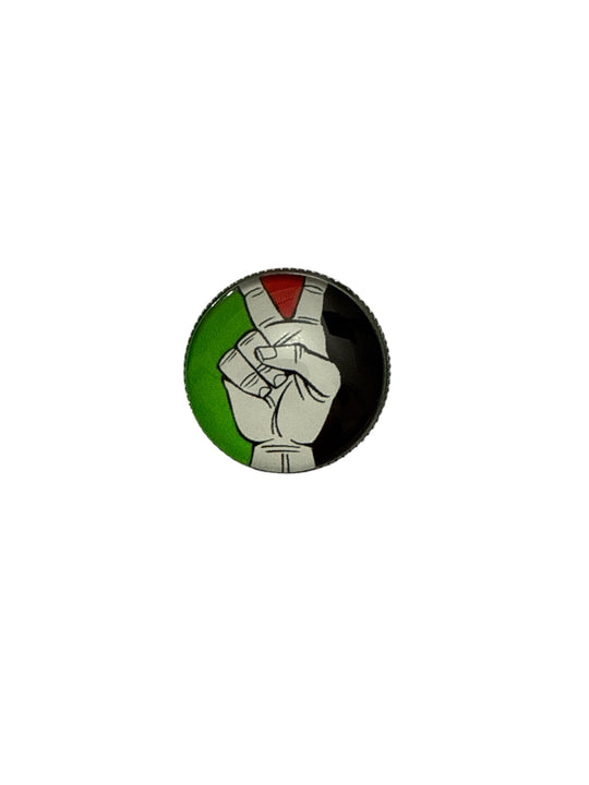 Victory Hand Badge – Palestine Solidarity Pin (Handmade Edition)