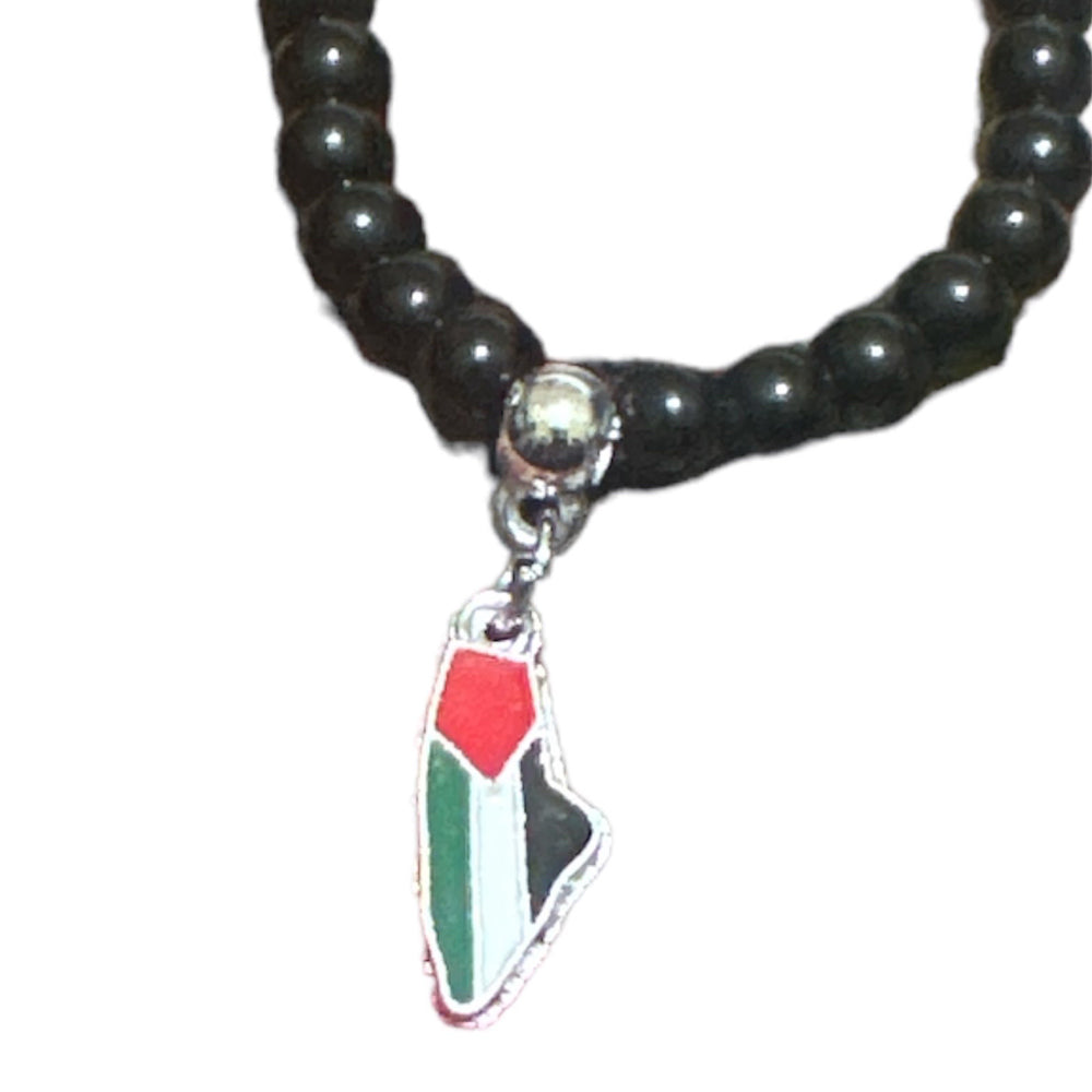 Heritage Halo : Bracelet perlé fabriqué à la main avec carte de Palestine suspendue 