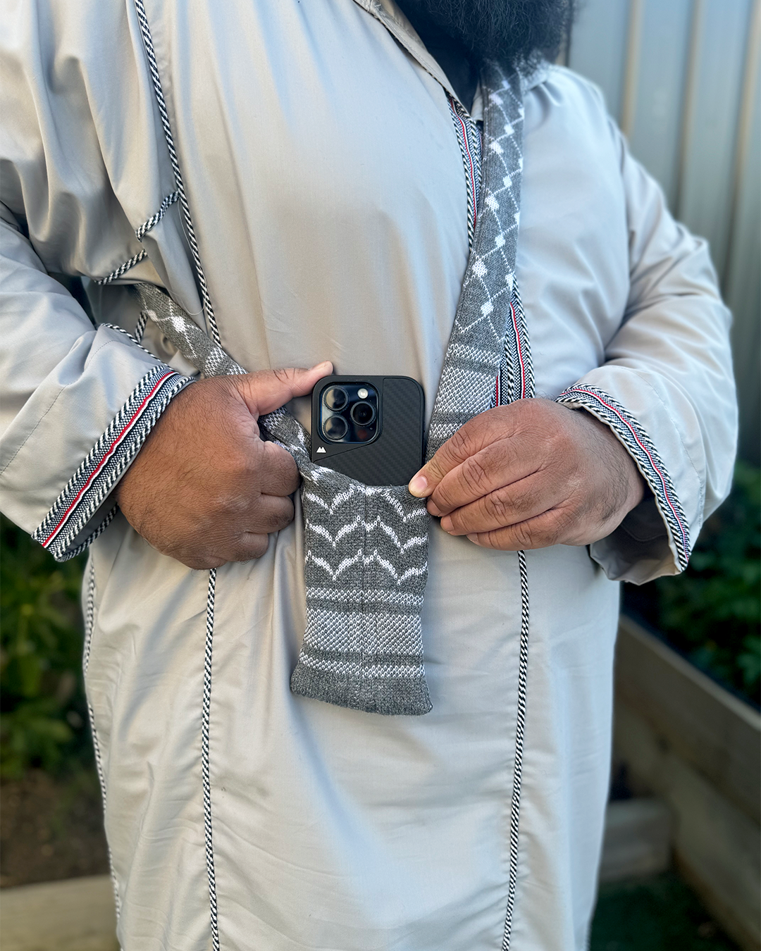 Zuhd Keffiyeh Smart Pocket™