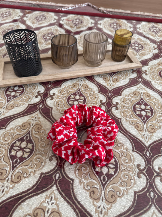 Zuhd Kuffiyeh Red & White Scrunchies (HAND MADE)
