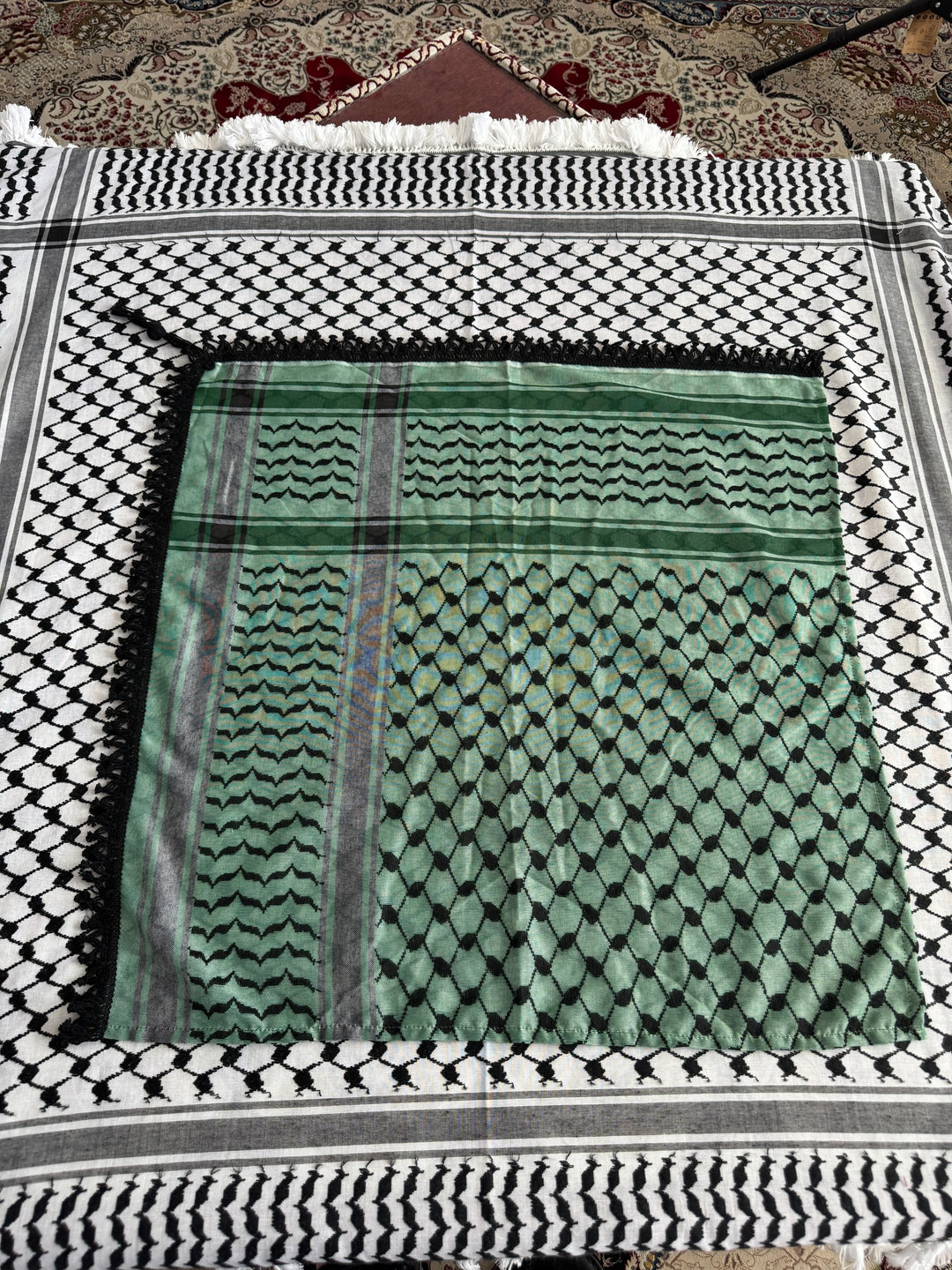 Falahi Bandana – Olive Grove Essence