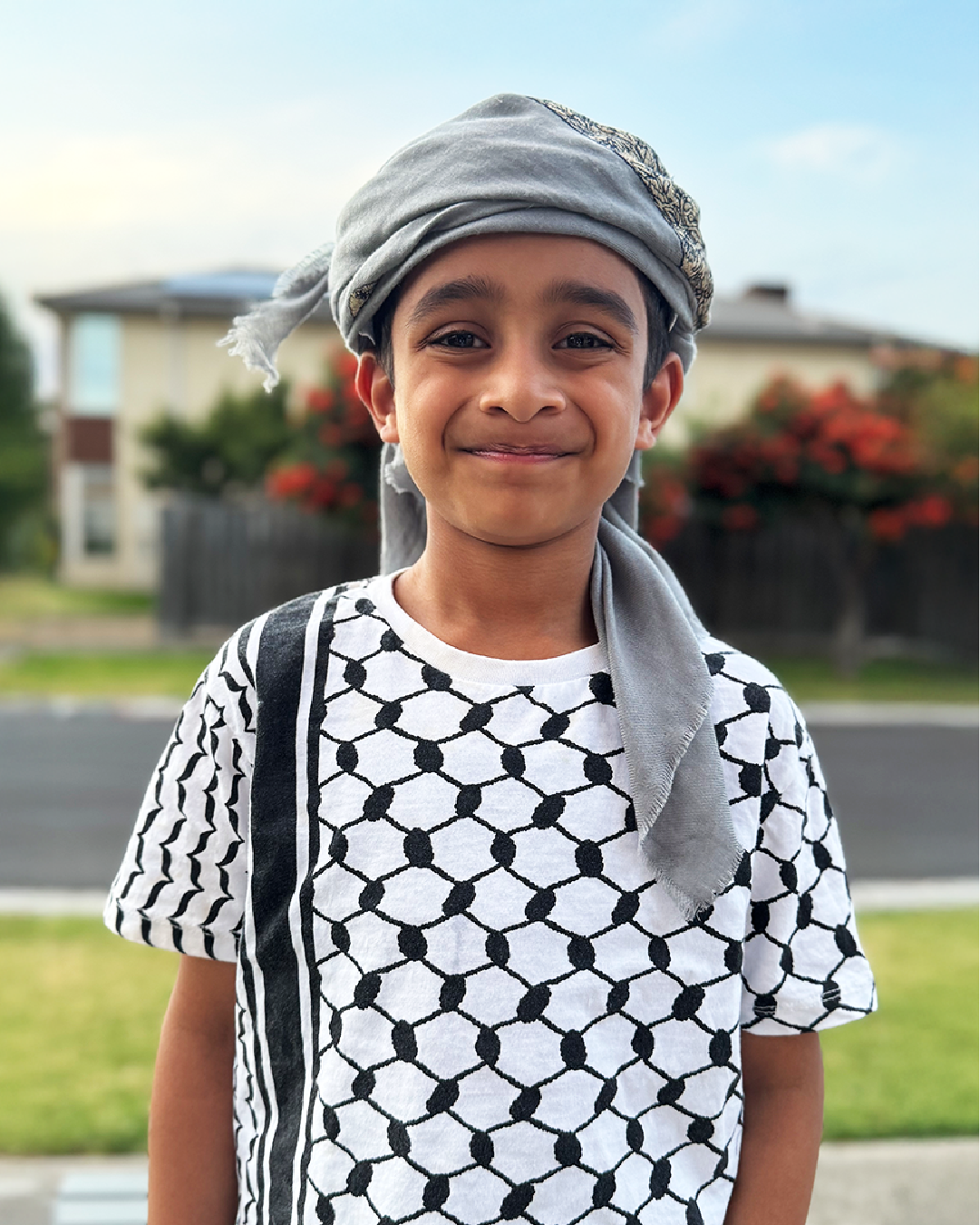 Frequently Bought Together Amama Hamdani