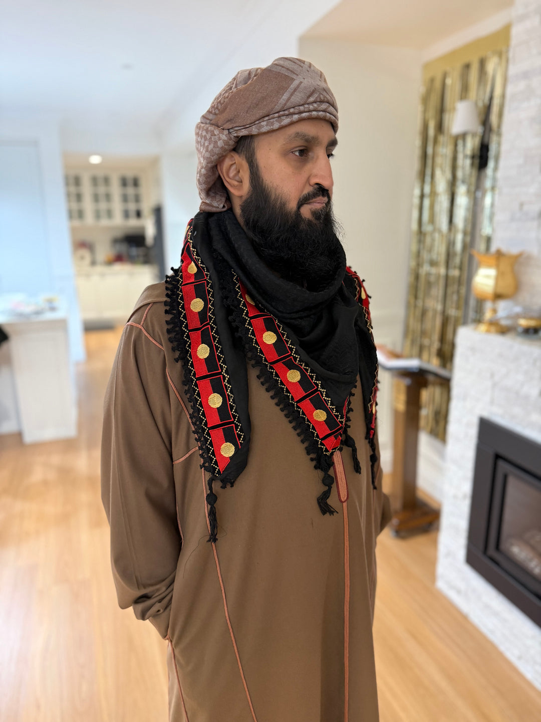 The Dreaming Keffiyeh – Black Edition