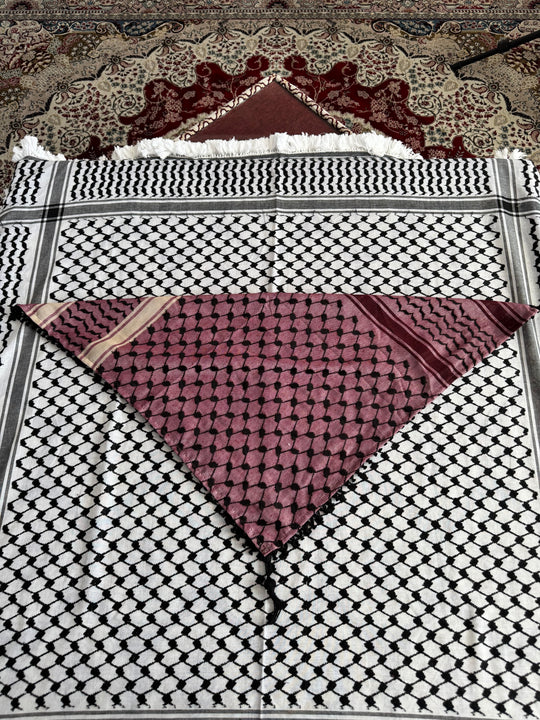 Falahi Bandana – Crimson Legacy