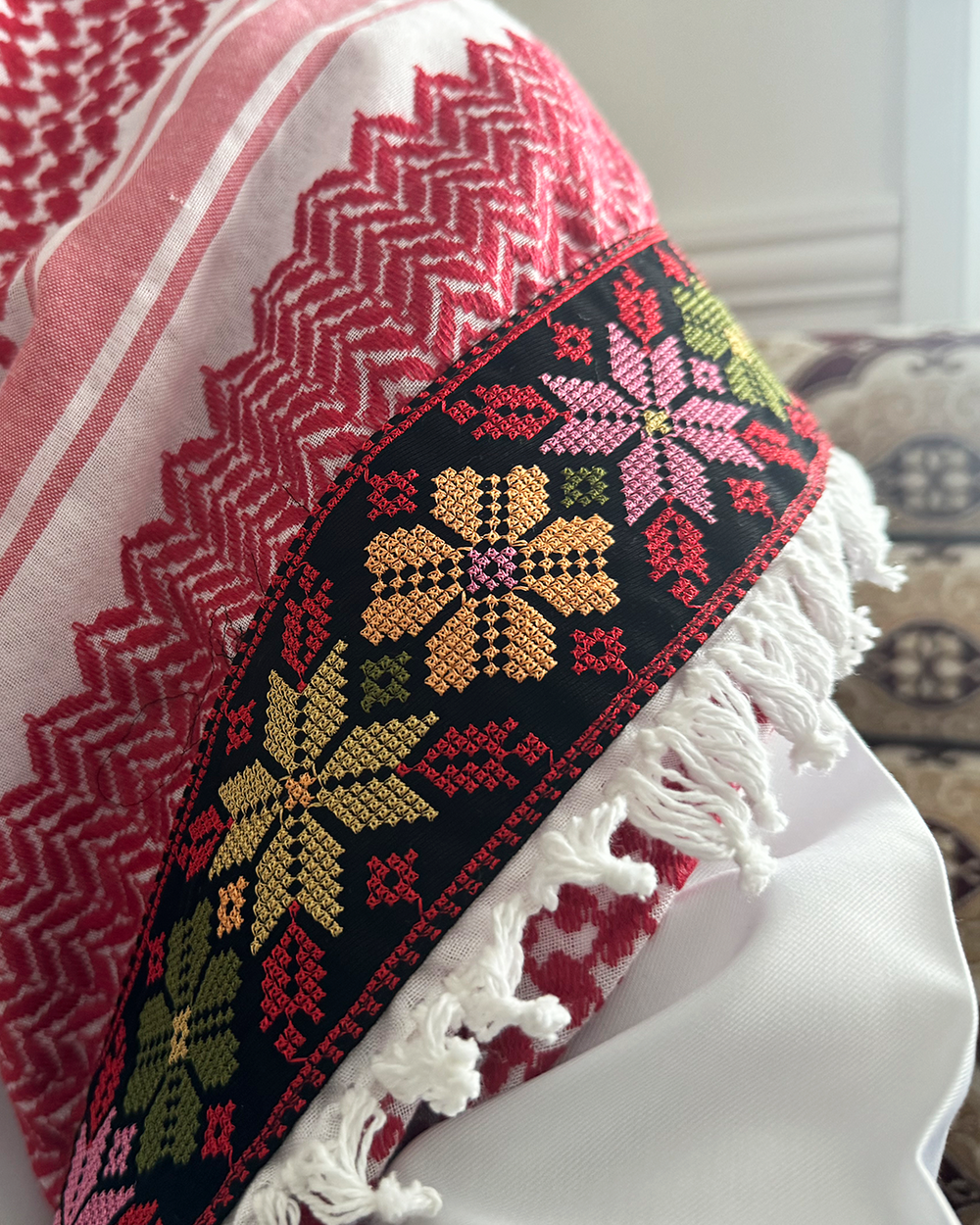 Zuhd Artisan Heritage Keffiyeh – Red & White Edition