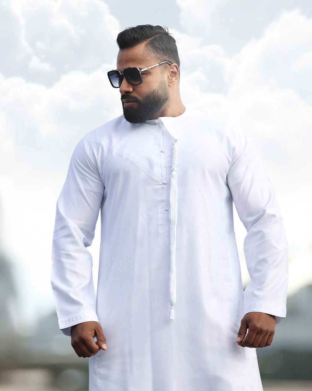 Emirati Majesty Men's Thobe - V Embroidered Chest (Summers)