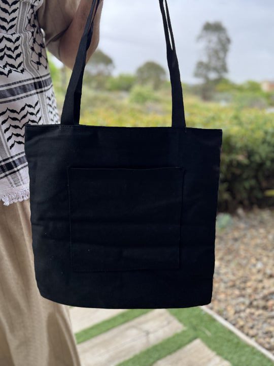 Bold Heritage: Lebanese Handbag with Iconic Flag Design