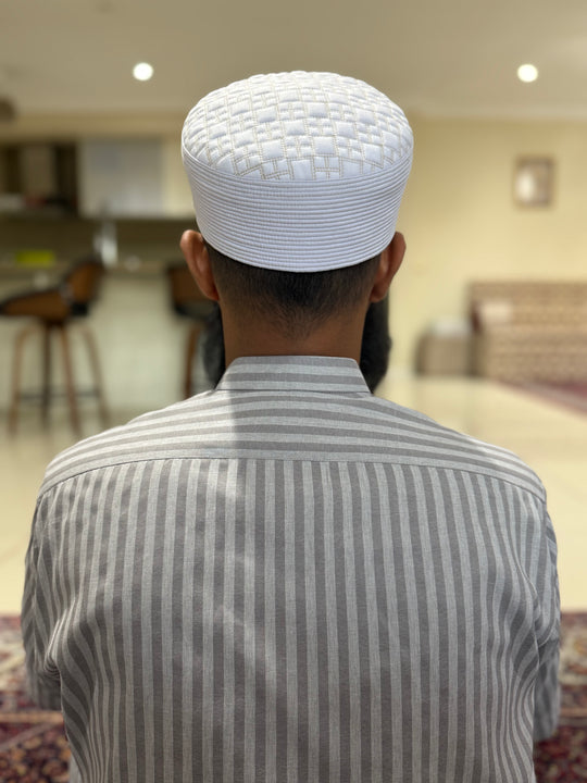 Casquette Sunnah Zuhd blanche et dorée 2 