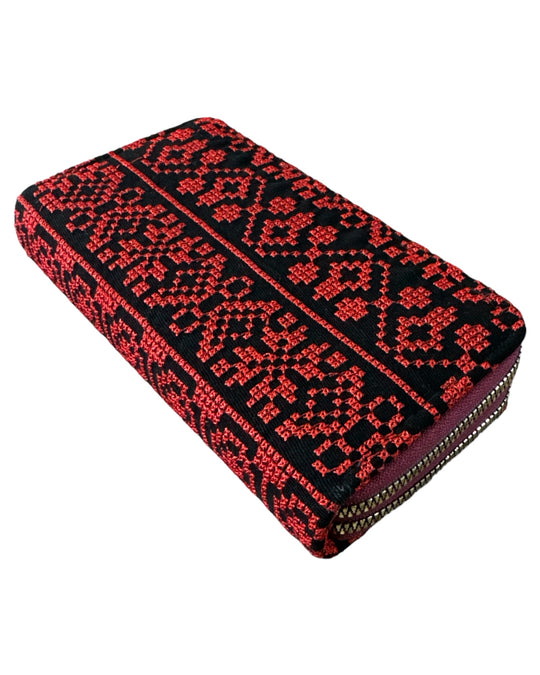 Clutch (Handmade) with Exquisite Handcrafted Patterns