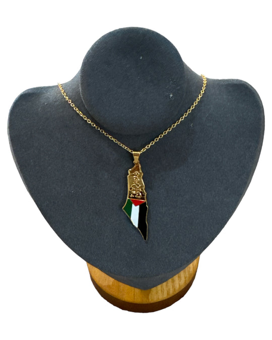 Heritage Gold Medallion Necklace: Arabic Calligraphy and Palestine Flag