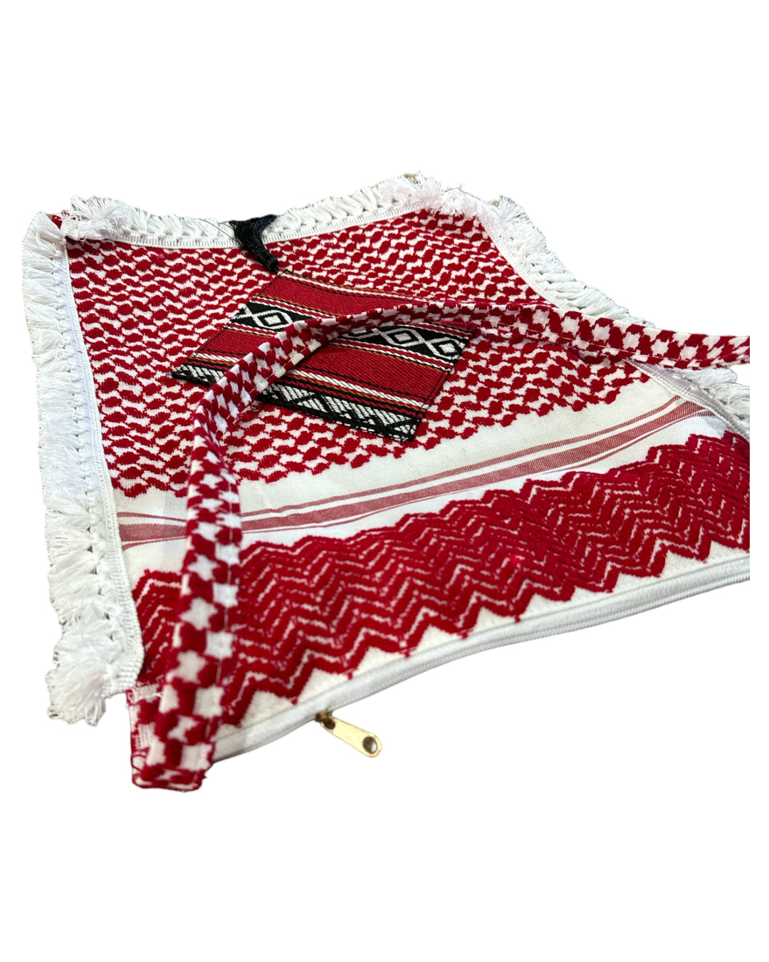 The Red & White Keffiyeh Handbag with Traditional Embroidery & Tarboosh 4– A Tapestry of Heritage and Style