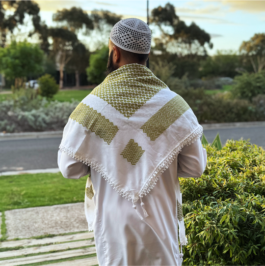 The Olive Elegance: Olive Green Keffiyeh