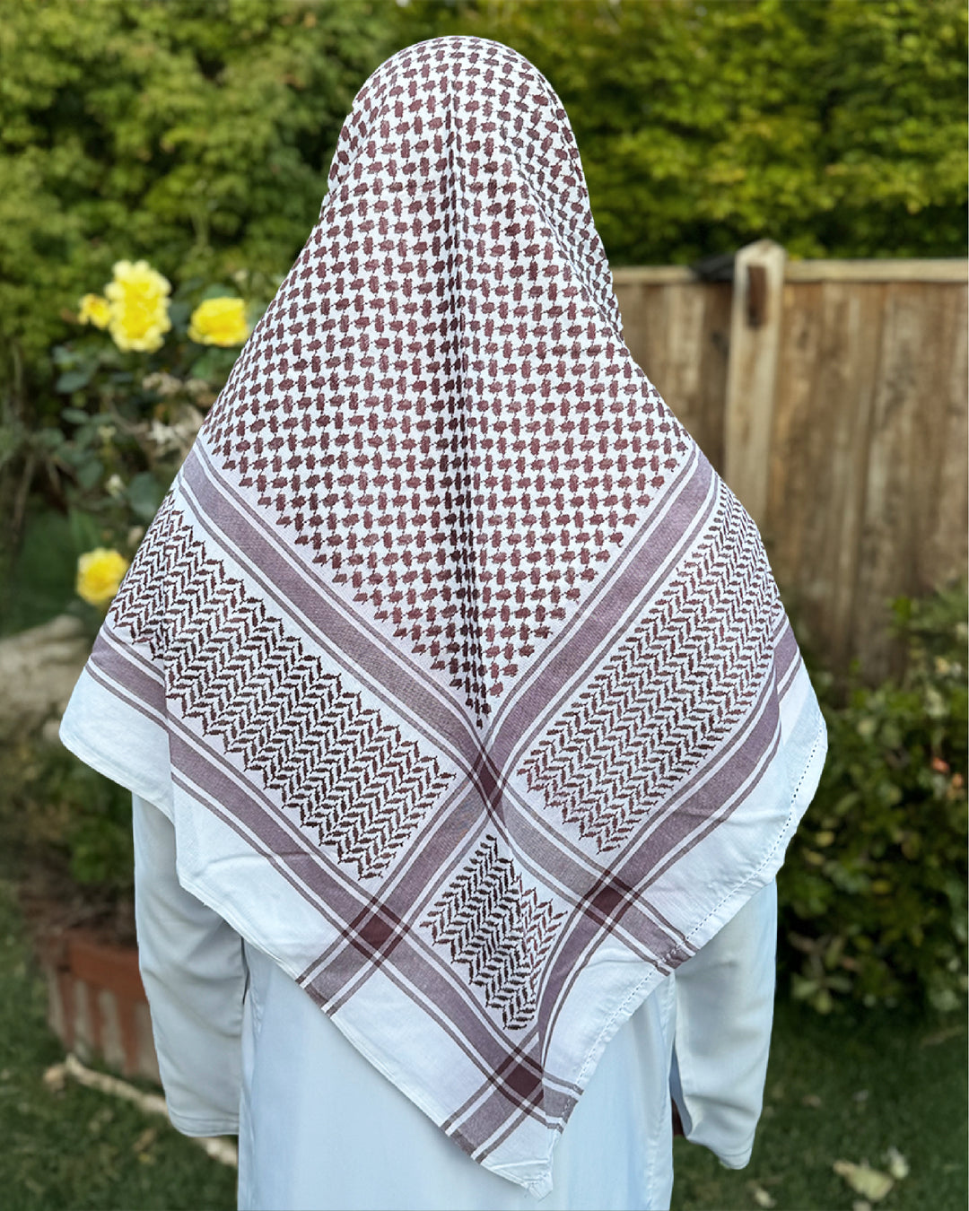 PALESTINE'S SYMBOLIC SHAMI MAROON & WHITE PATTERN DESIGN ZUHD SHEMAG