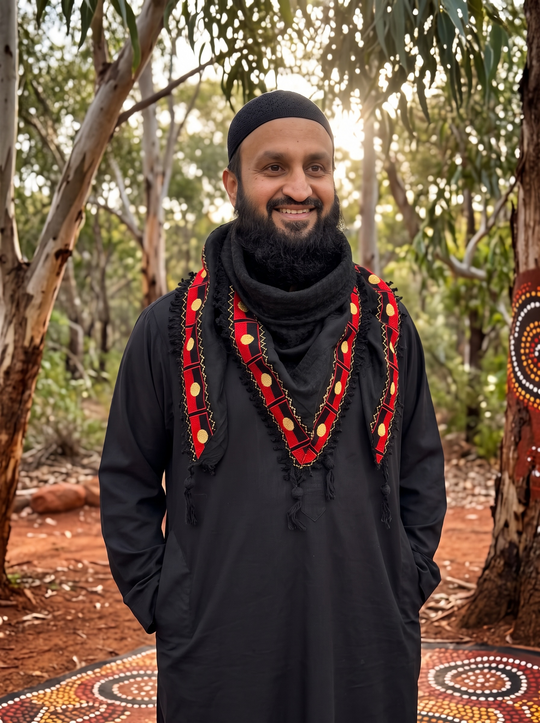 The Dreaming Keffiyeh – Black Edition