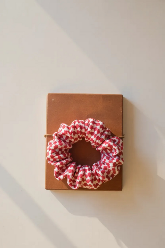 Zuhd Kuffiyeh Red & White Scrunchies (HAND MADE)