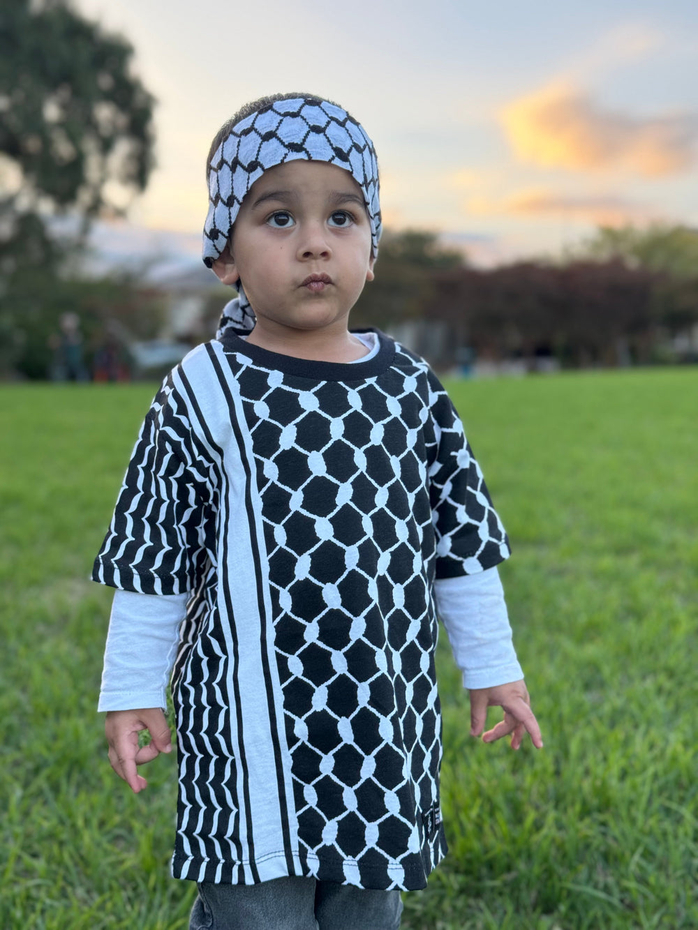 🎁 Keffiyeh Pattern Black & White T-Shirt for Kids' Fashion (100% off)