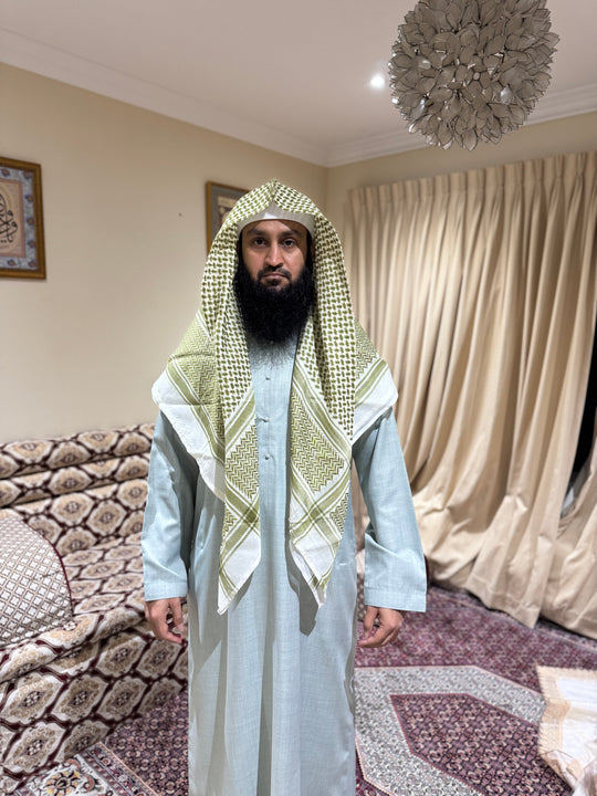 Olive Sand Shemagh – Subtle Strength in Every Thread