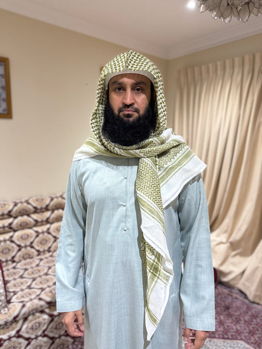 Olive Sand Shemagh – Subtle Strength in Every Thread