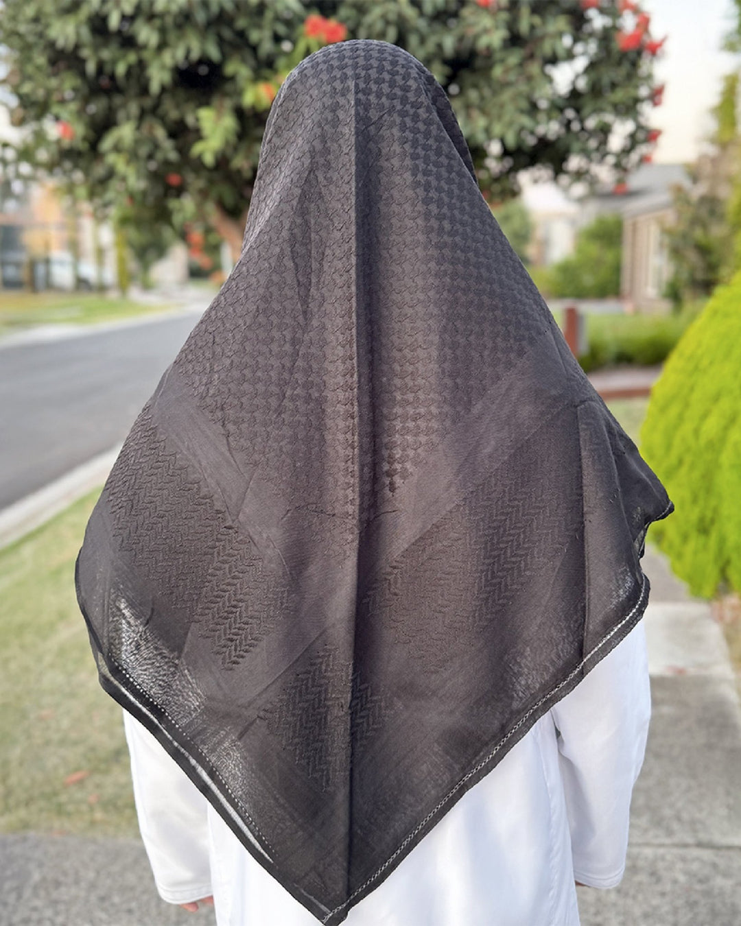 All Black Keffiyeh Shemagh - Zuhd.storeAll Black Keffiyeh Shemagh