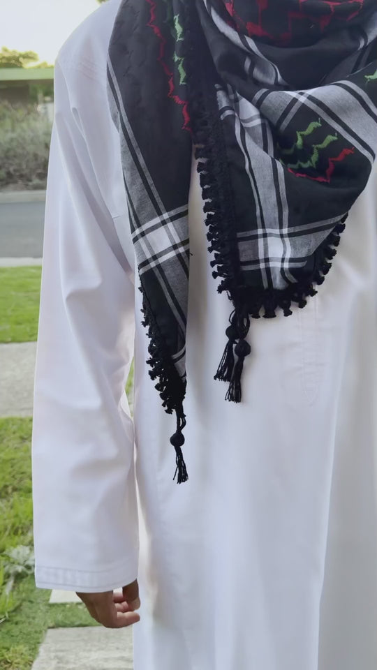 Black Tassel Keffiyeh: A Heritage Symbol of Palestinian Pride