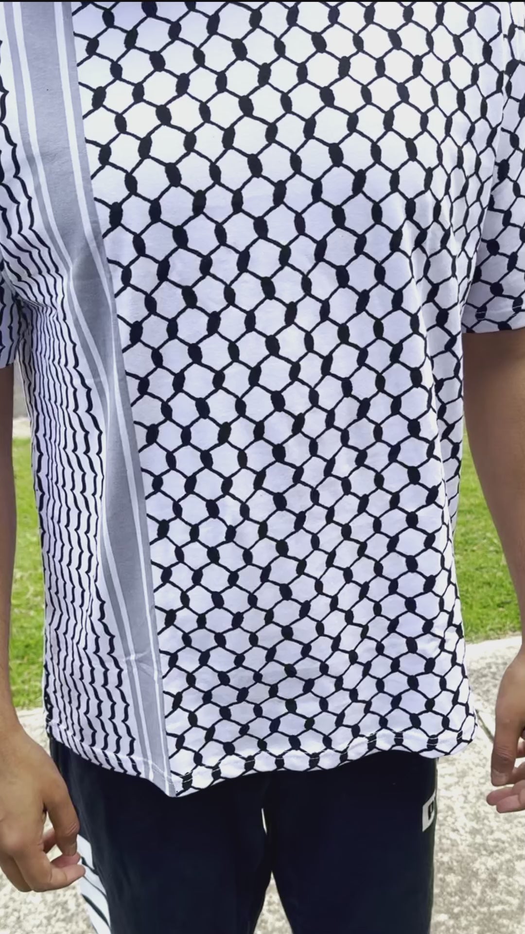 Palestine Keffiyeh Black & White T-Shirt